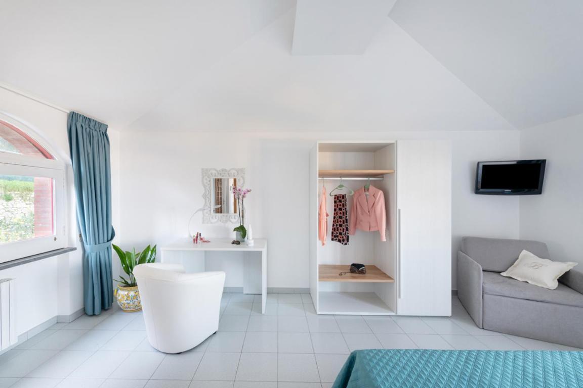 Sorrentovibes - Sea View Rooftop Apartment With Jacuzzi & Garden Exteriér fotografie