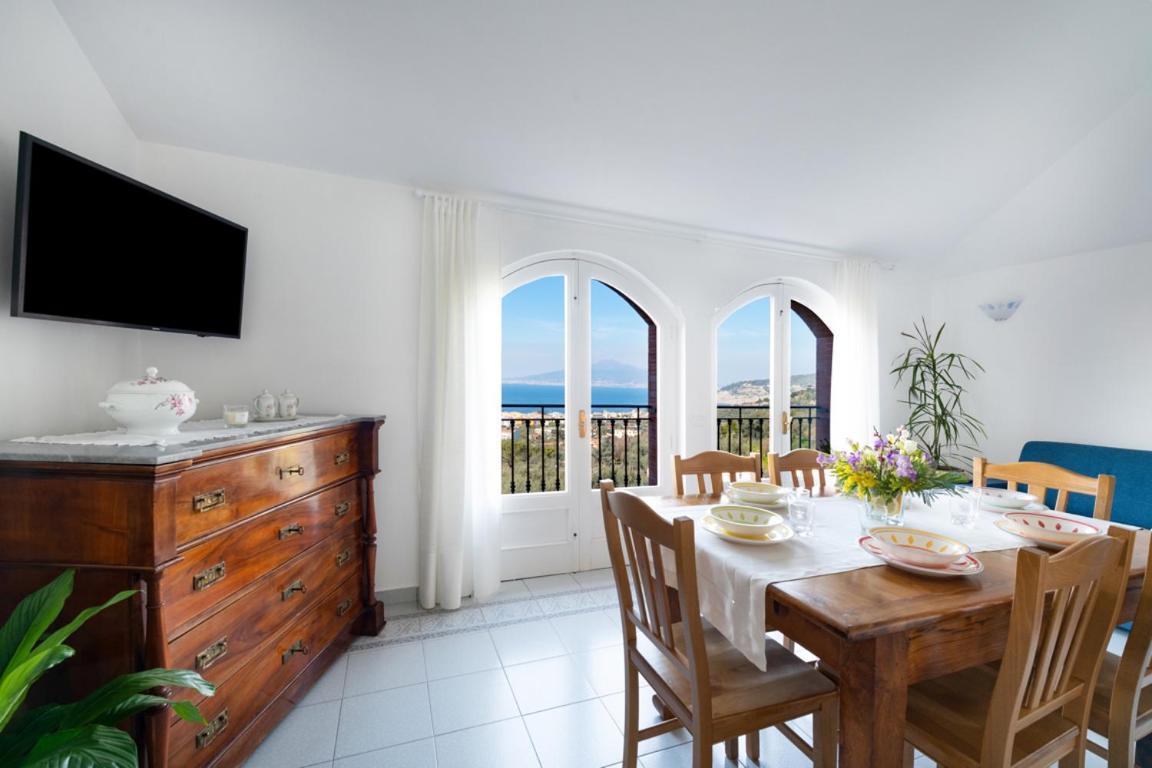 Sorrentovibes - Sea View Rooftop Apartment With Jacuzzi & Garden Exteriér fotografie