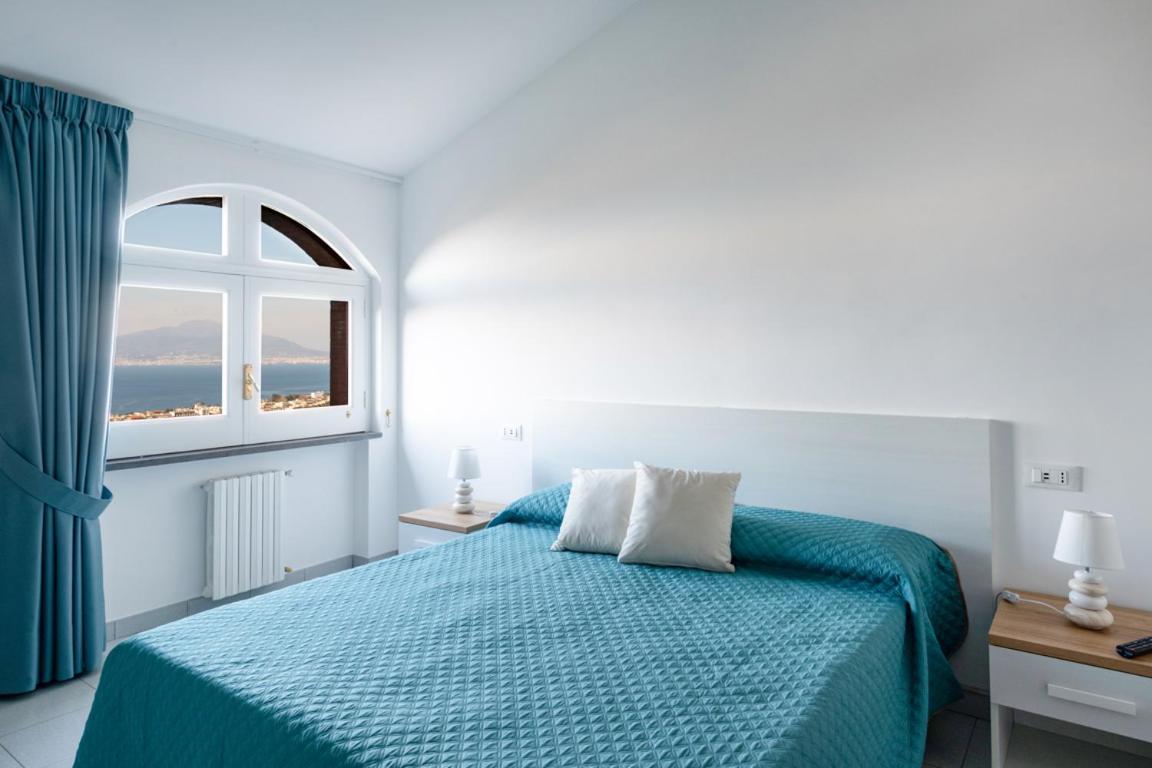 Sorrentovibes - Sea View Rooftop Apartment With Jacuzzi & Garden Exteriér fotografie